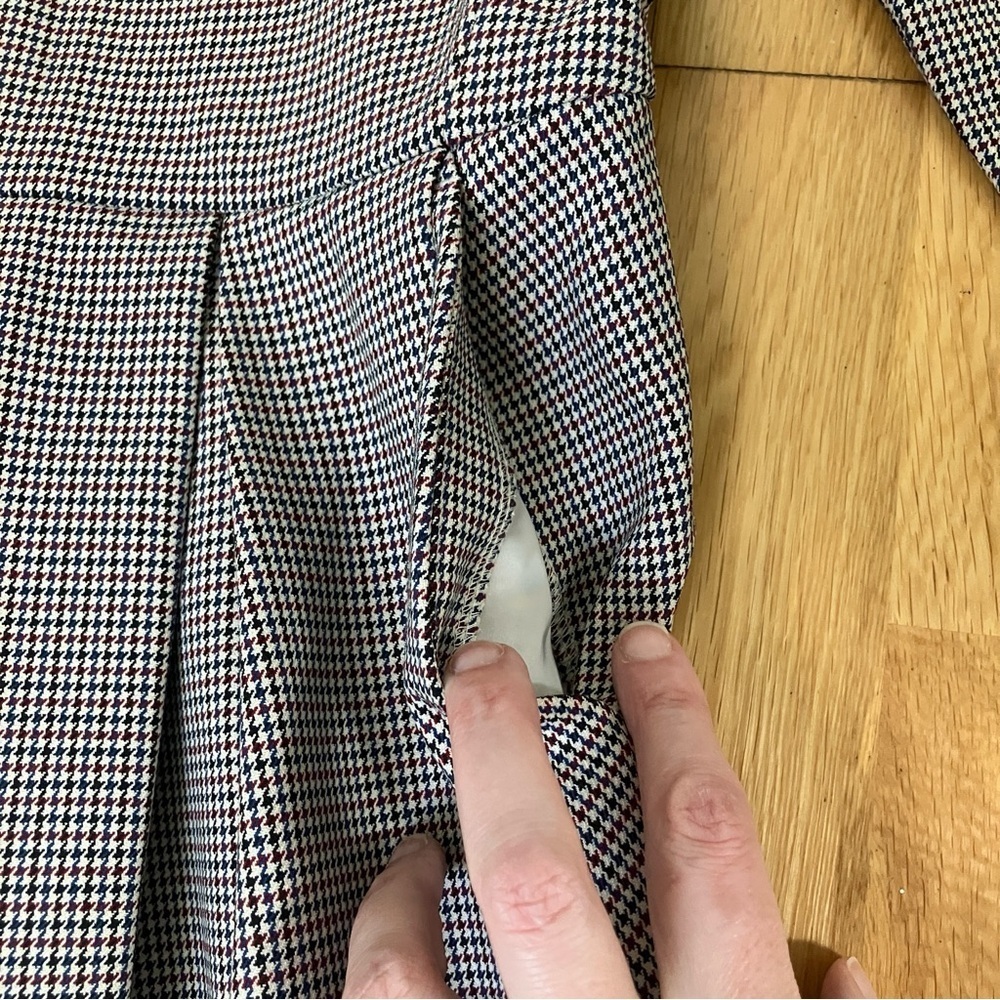 Aritzia Sunday Best Tartine mini houndstooth long sleeve dress - Picture 4 of 12